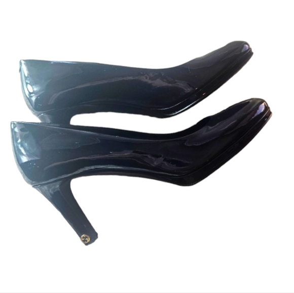 Gucci Navy Patent Leather Heels - Picture 5 of 7